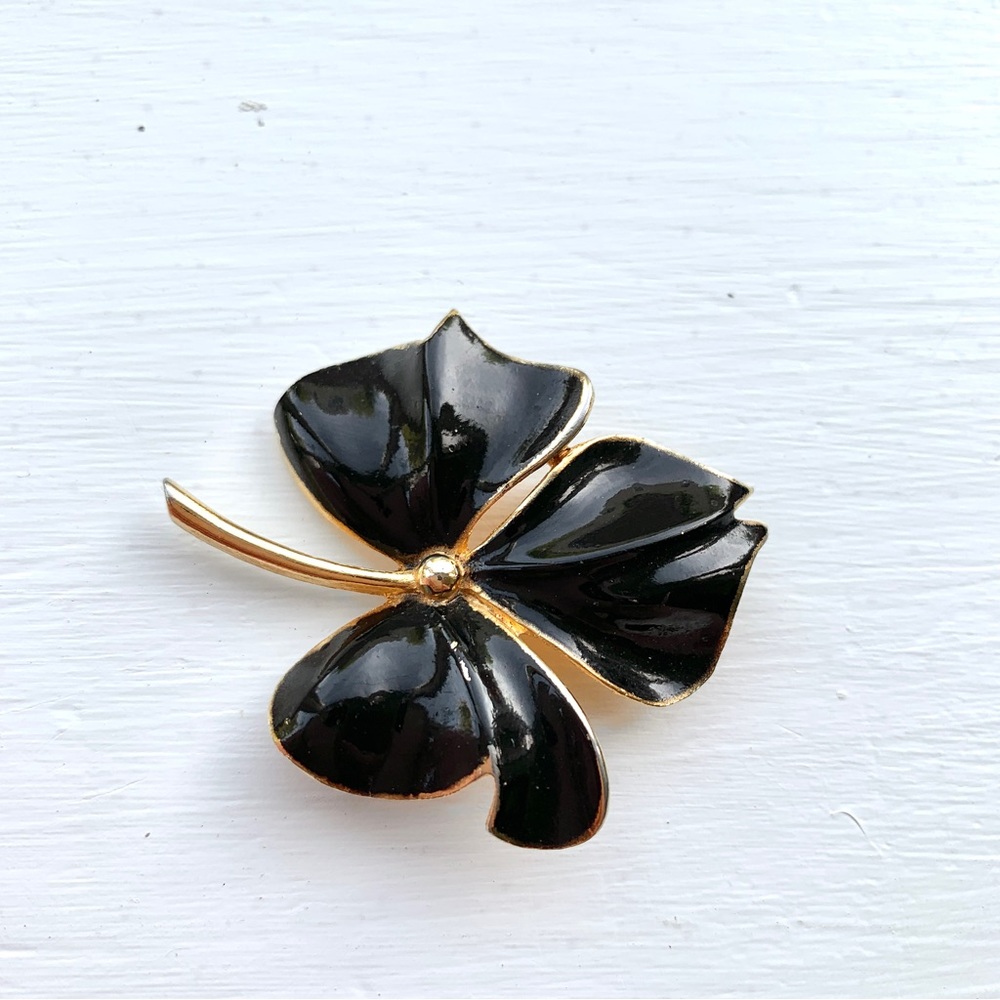 Vintage Torino black enamel golden leaf brooch pin signed - Picture 16 of 16